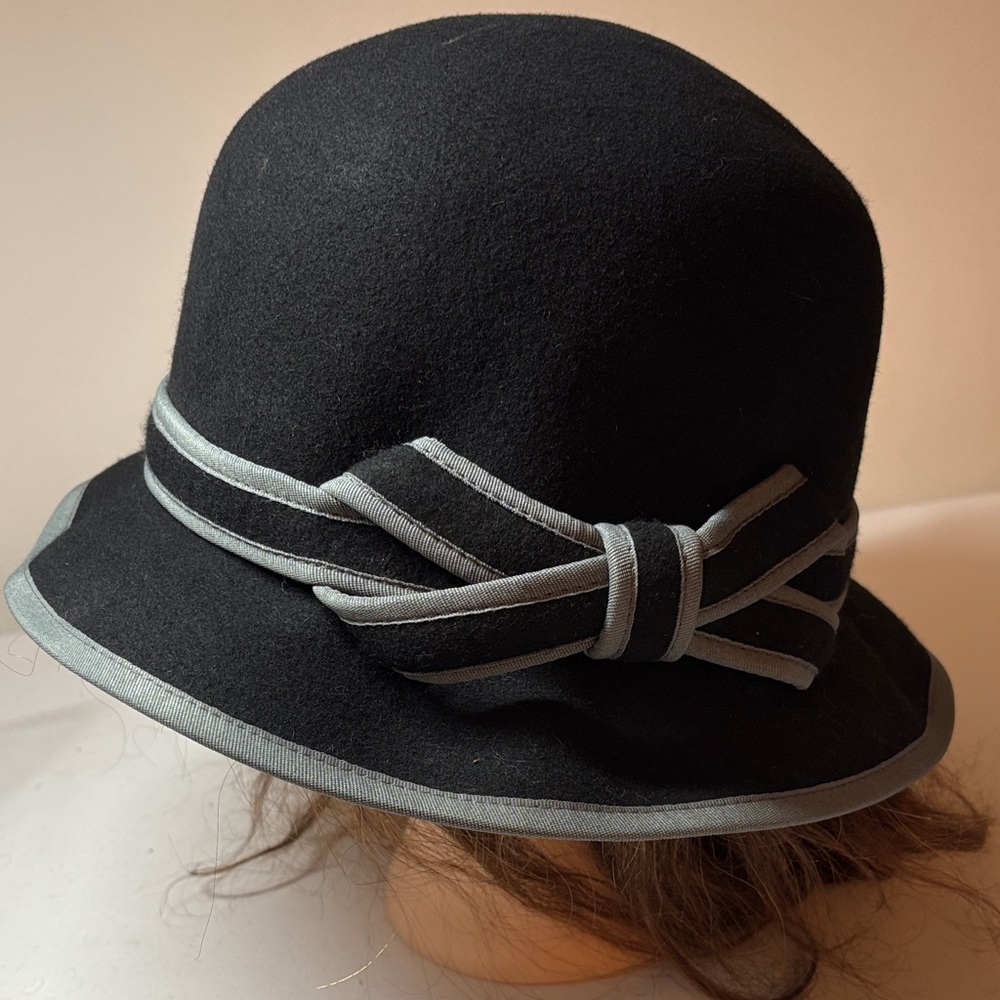 Collection Eighteen Black and Gray Wool Cloche Hat One Size